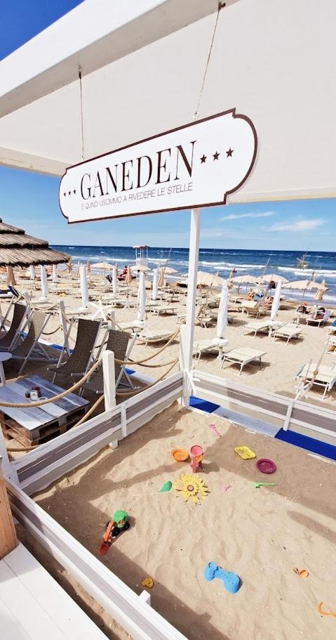 Hotel Caravel Маротта Екстер'єр фото